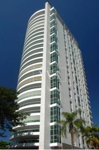 Apartamento com 3 suítes à venda em Itaim Bibi, São Paulo, por R$ 17.000.000