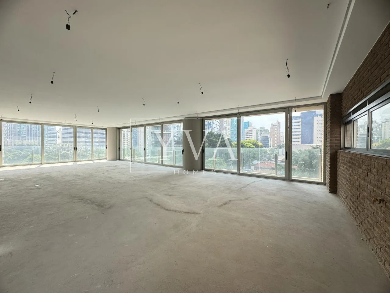 Apartamento com 3 suítes à venda em Itaim Bibi, São Paulo, por R$ 15.600.000