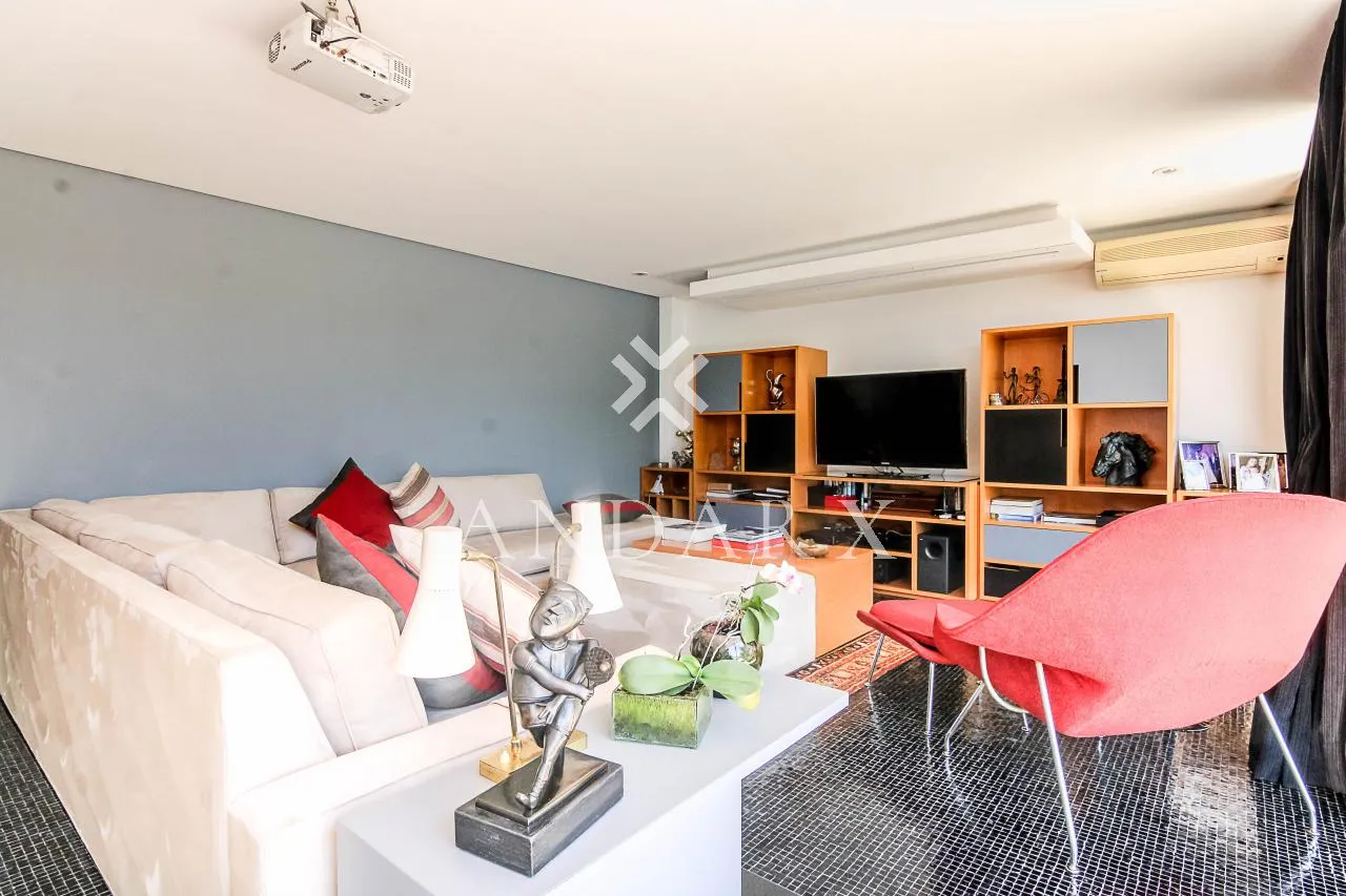 Casa com 4 suítes à venda em Pacaembu, São Paulo, por R$ 3.900.000 Imagem 11