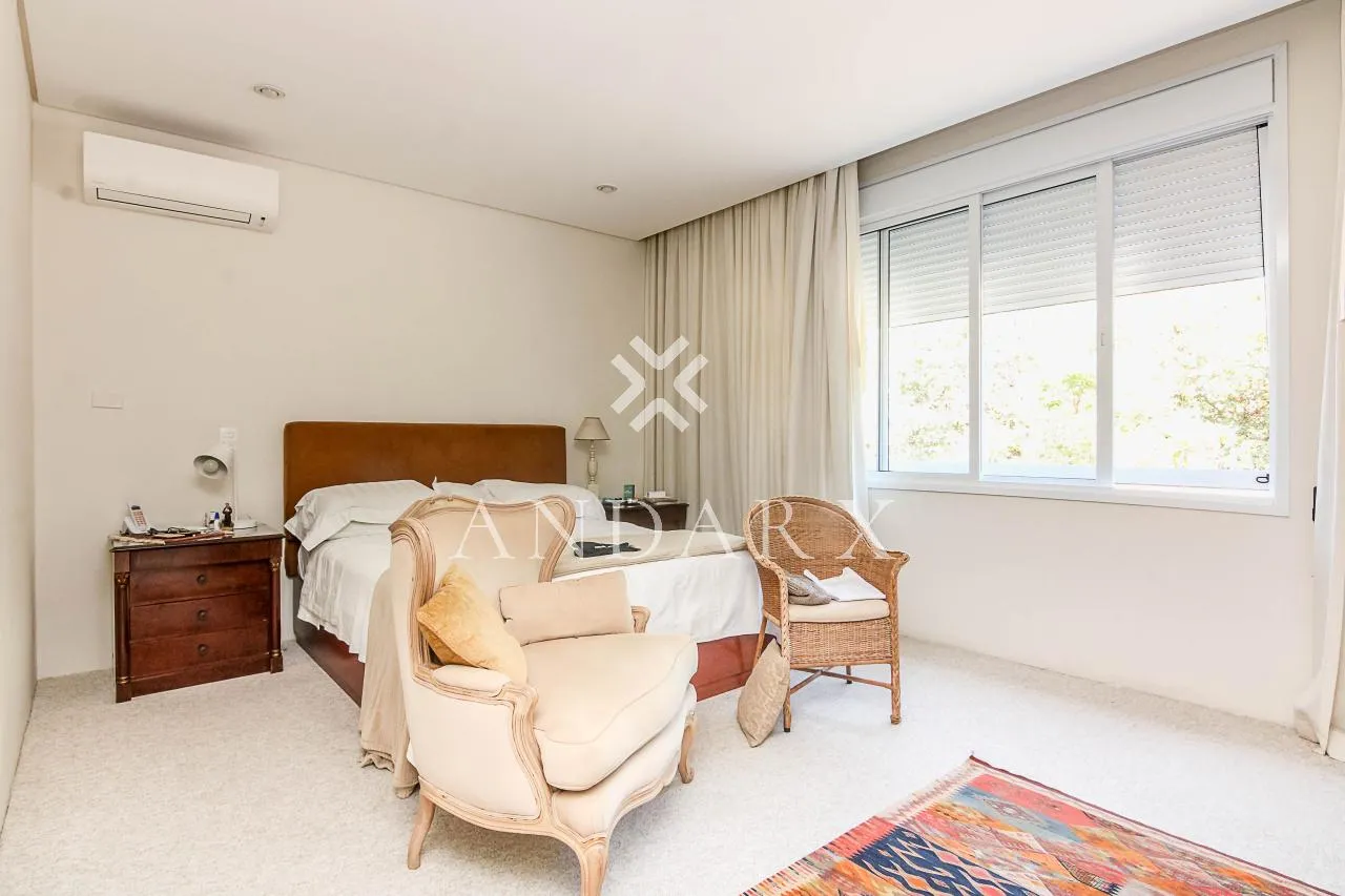 Casa com 4 suítes à venda em Pacaembu, São Paulo, por R$ 3.900.000 Imagem 17