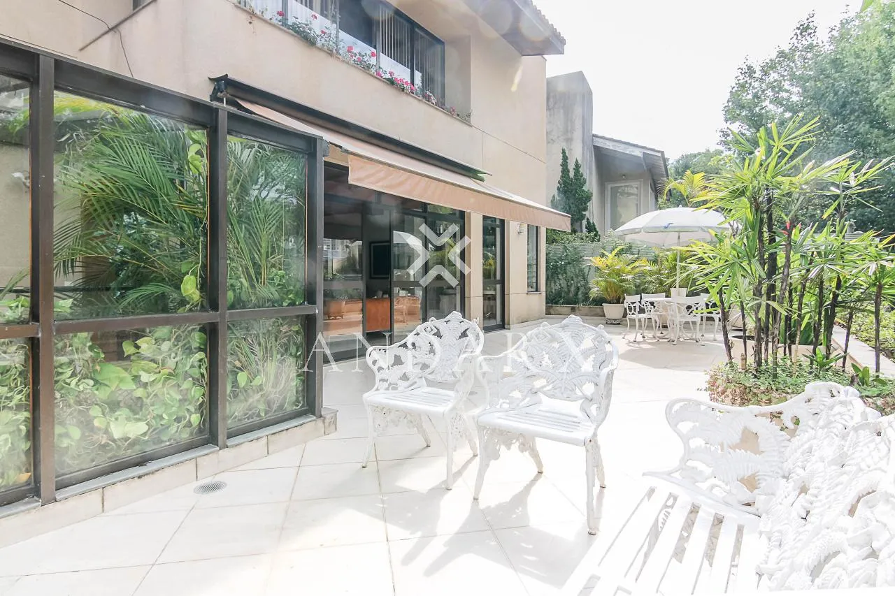 Casa com 3 suítes à venda em Pacaembu, São Paulo, por R$ 3.500.000 Imagem 7