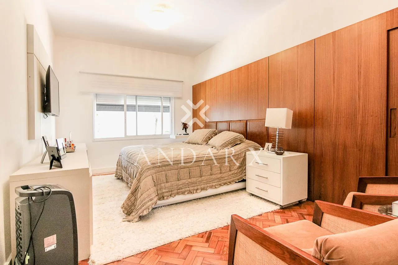 Casa com 3 suítes à venda em Pacaembu, São Paulo, por R$ 4.400.000 Imagem 22