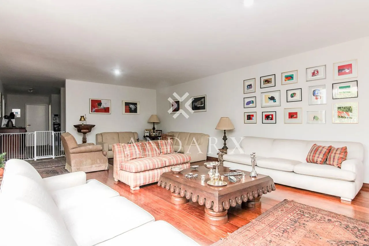 Casa com 1 suítes à venda em Alto de Pinheiros, São Paulo, por R$ 3.200.000 Imagem 2