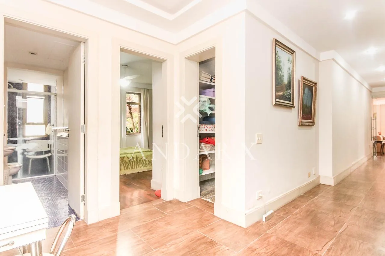 Casa com 5 suítes à venda em Pacaembu, São Paulo, por R$ 5.500.000 Imagem 25