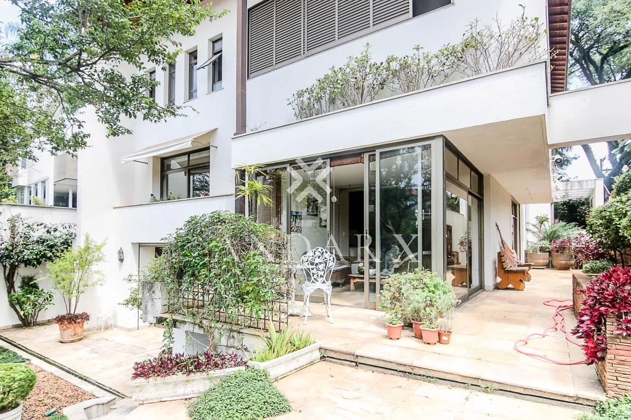 Casa com 5 suítes à venda em Pacaembu, São Paulo, por R$ 5.500.000 Imagem 6