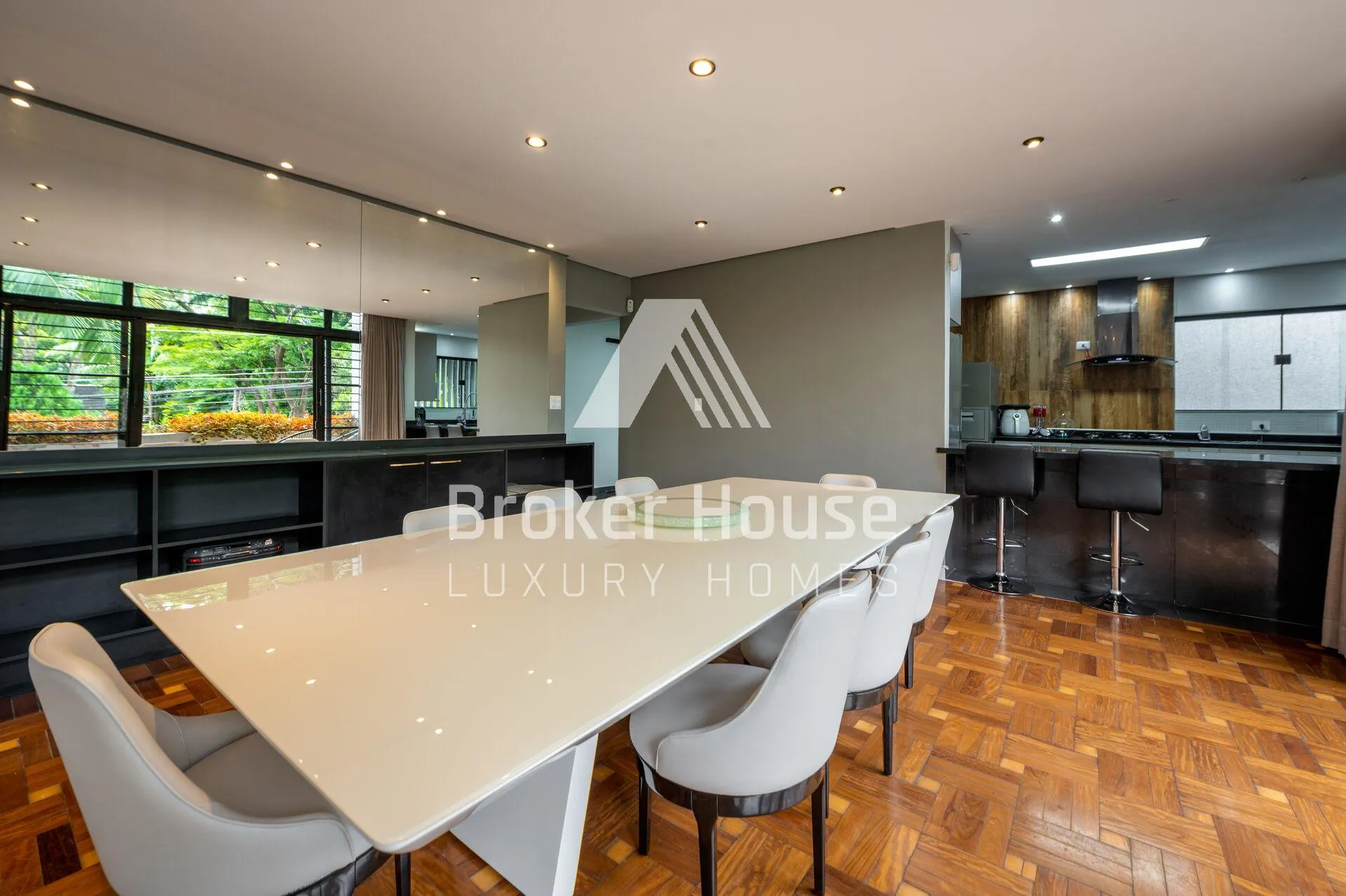 Casa com 5 suítes à venda em Brooklin, São Paulo, por R$ 5.200.000 Imagem 8