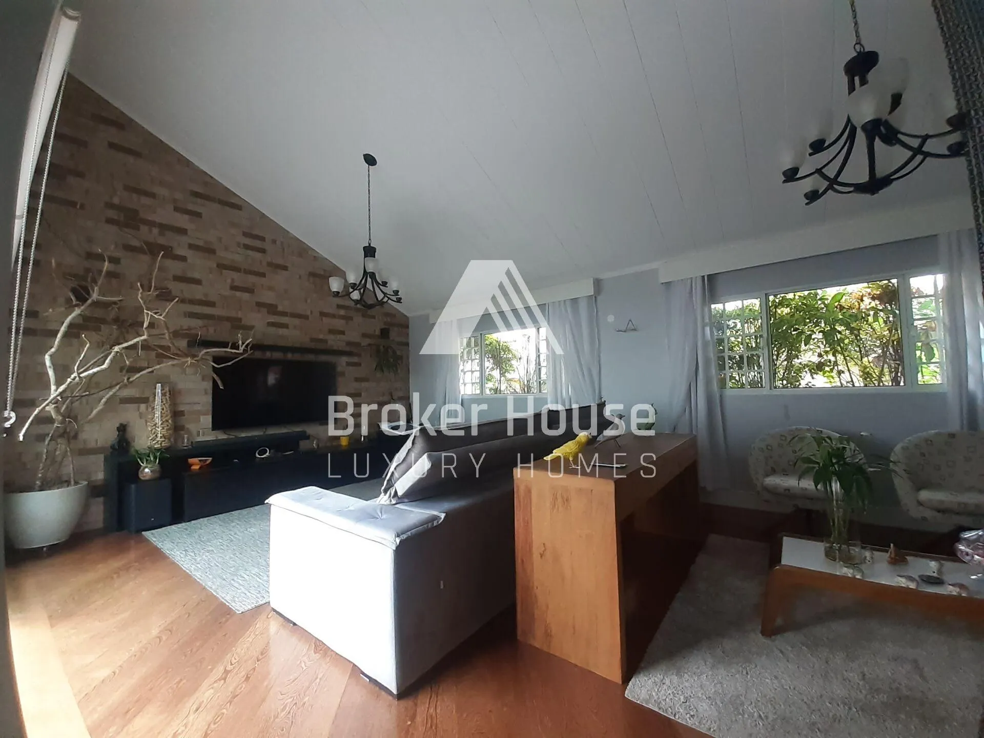 Casa de vila com 3 suítes à venda em Granja Julieta, São Paulo, por R$ 2.450.000