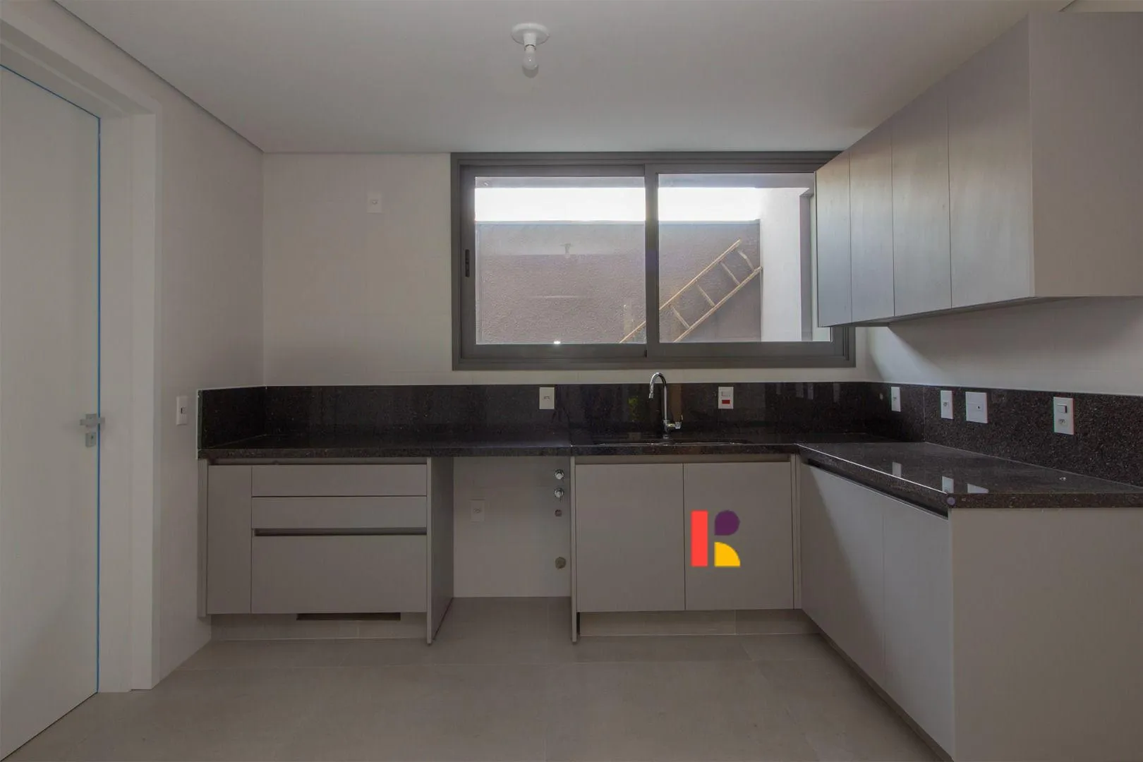 Casa com 4 suítes à venda em Alto De Pinheiros, São Paulo, por R$ 8.390.000 Imagem 11