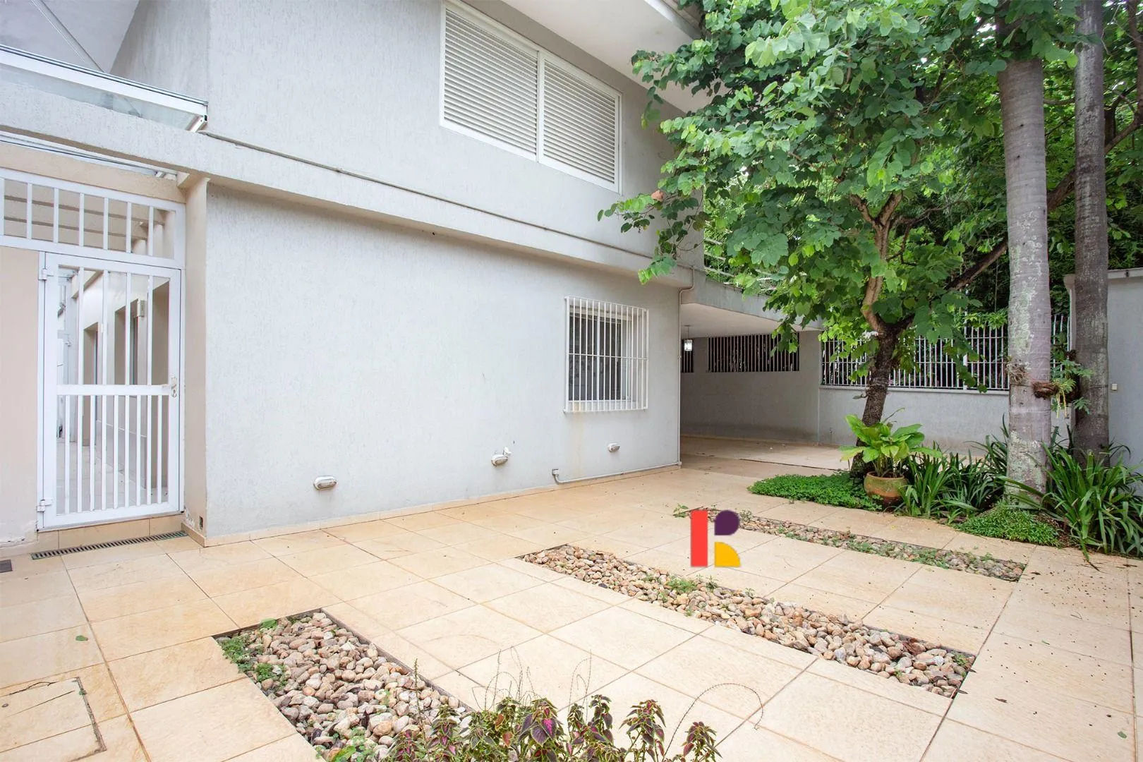 Casa com 1 suítes à venda em Alto de Pinheiros, São Paulo, por R$ 4.950.000 Imagem 2