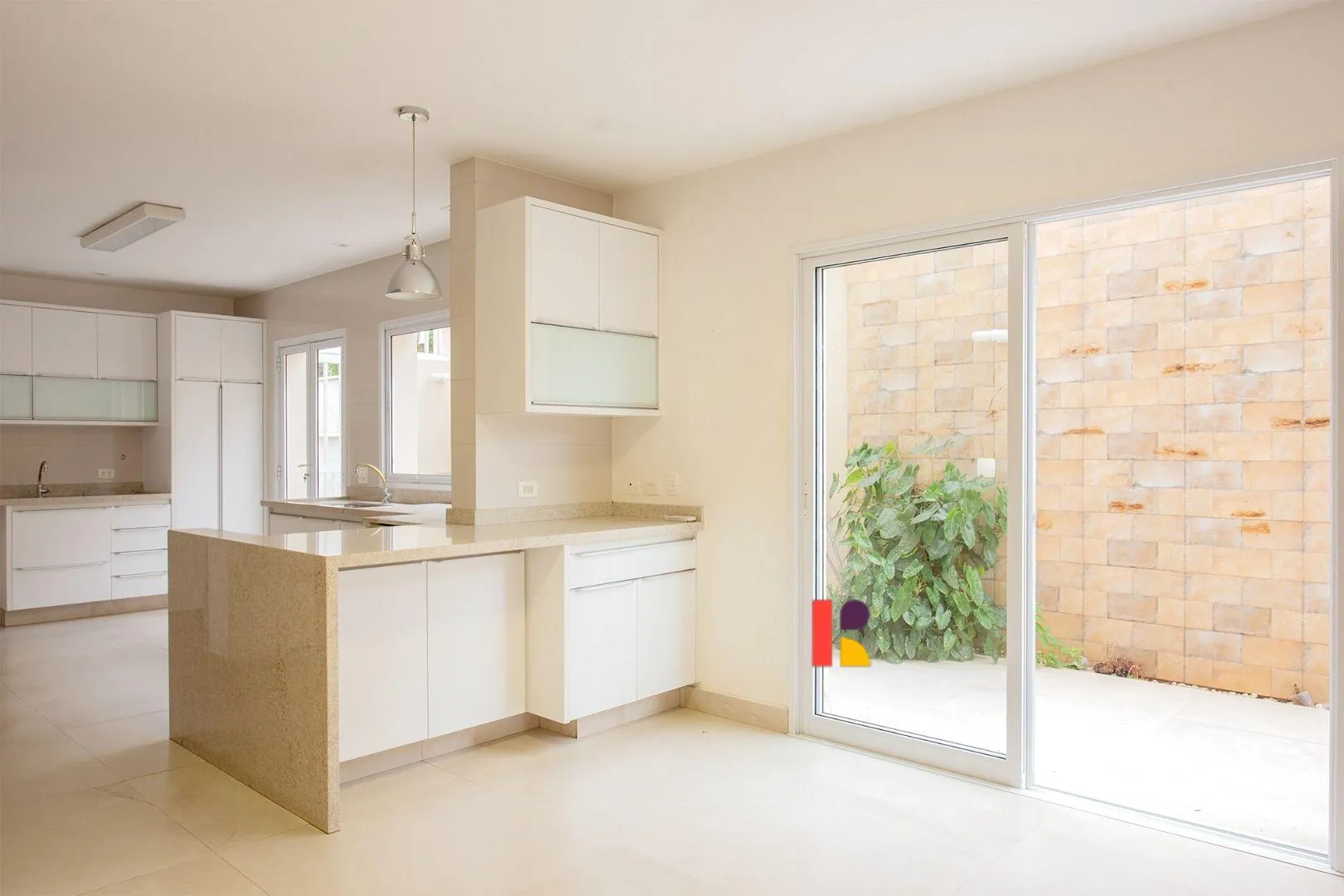 Casa com 1 suítes à venda em Alto de Pinheiros, São Paulo, por R$ 4.950.000 Imagem 4
