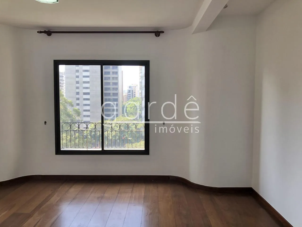 Apartamento com 3 suítes à venda em Vila Nova Conceição, São Paulo, por R$ 3.100.000 Imagem 8