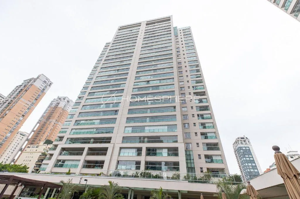 Apartamento com 4 suítes à venda em Moema, São Paulo, por R$ 12.900.000