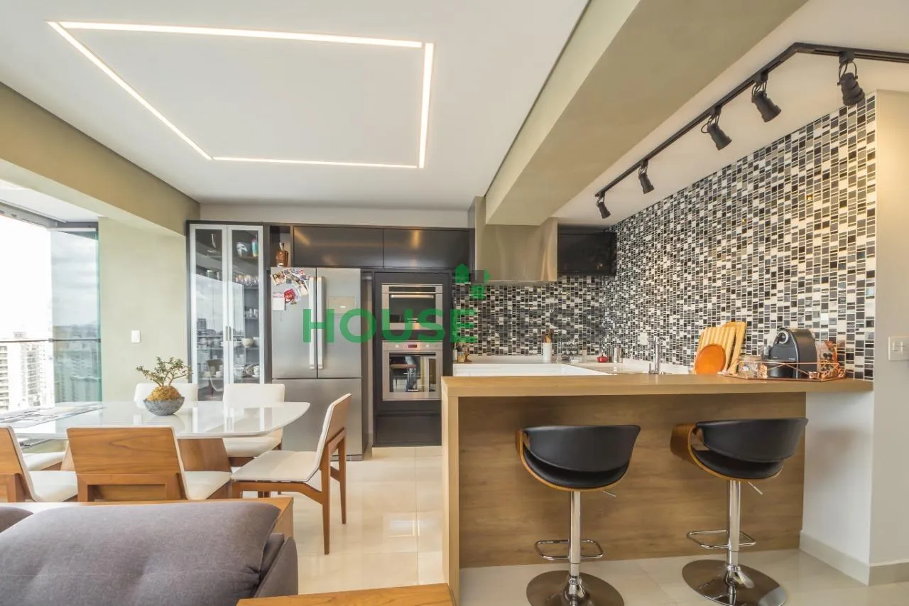 Cobertura com 2 suítes à venda em Vila Nova Conceição, São Paulo, por R$ 5.500.000 Imagem 9