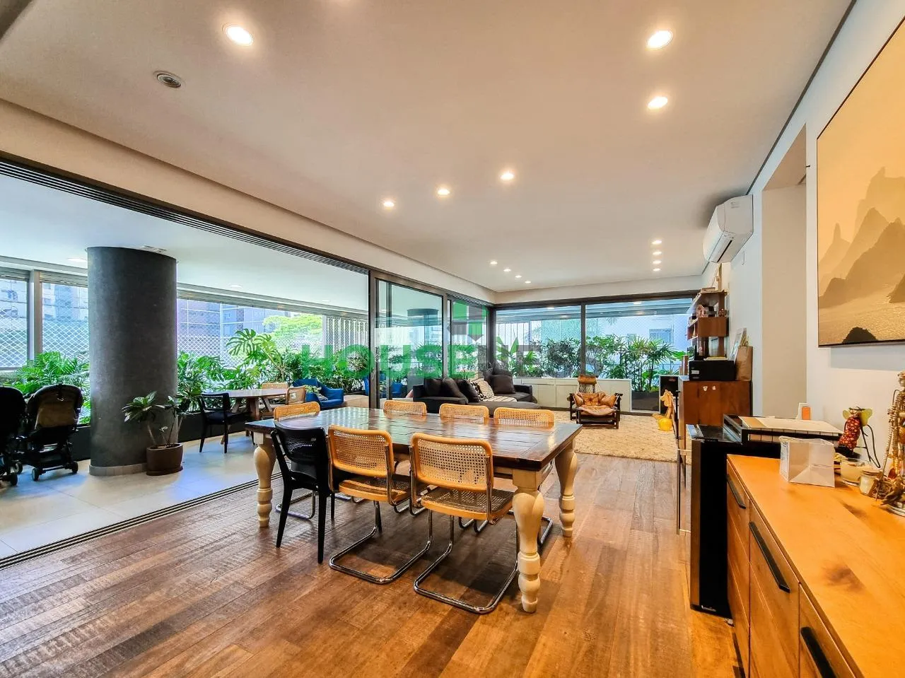 Apartamento com 3 suítes à venda em Vila Nova Conceição, São Paulo, por R$ 8.500.000 Imagem 2