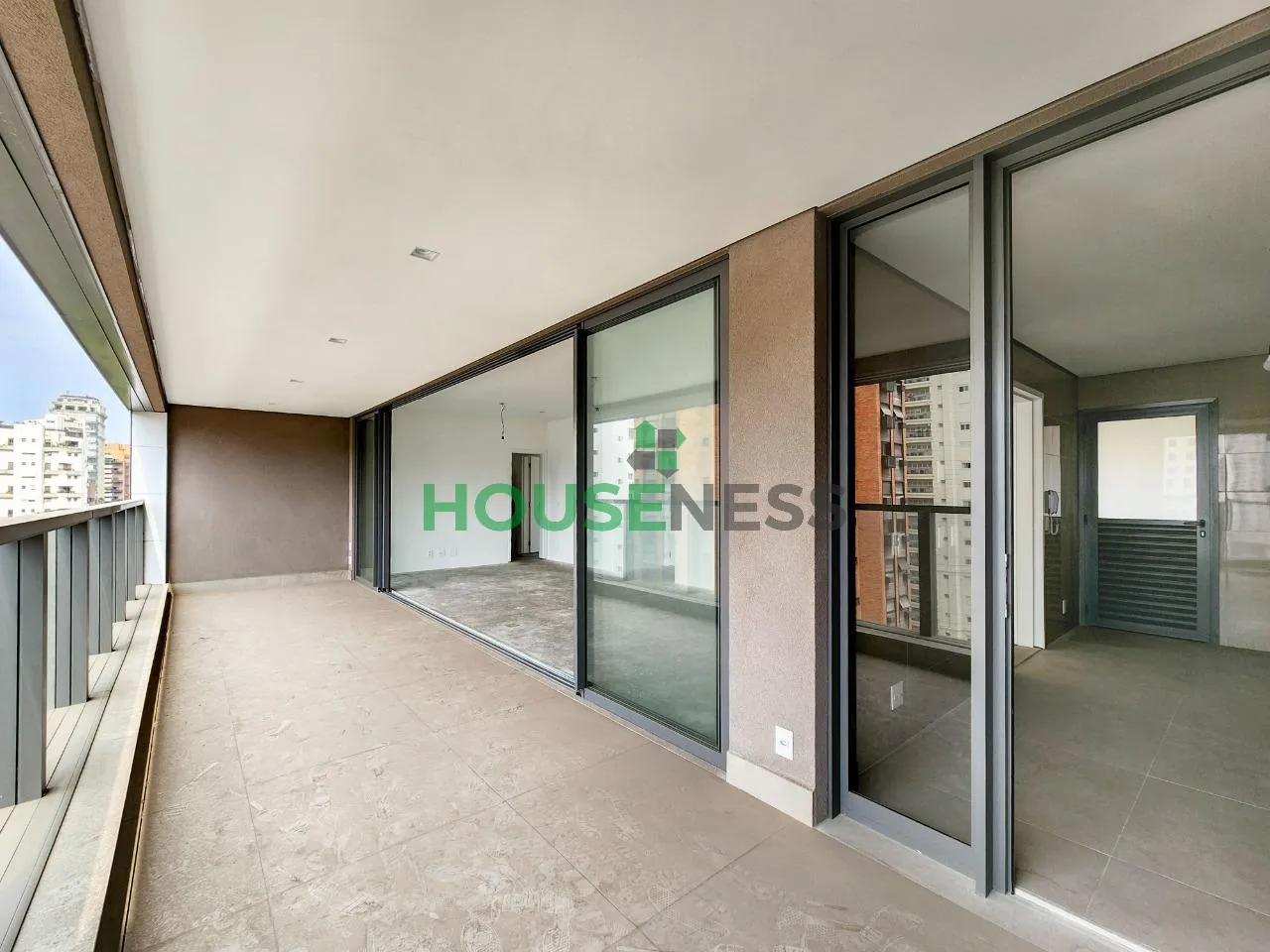 Apartamento com 3 suítes à venda em Vila Nova Conceição, São Paulo, por R$ 3.900.000 Imagem 3