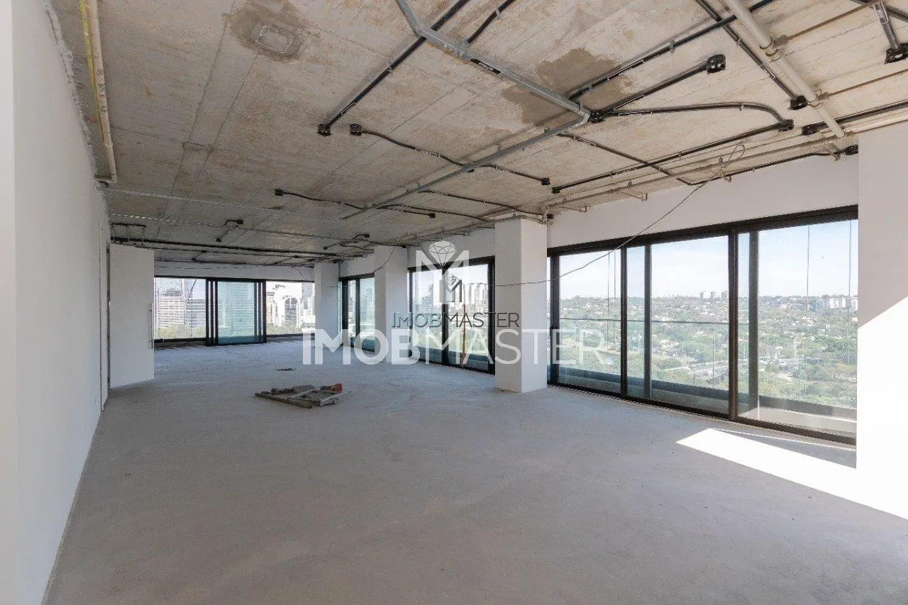 Apartamento com 4 suítes à venda em Itaim Bibi, São Paulo, por R$ 26.358.000