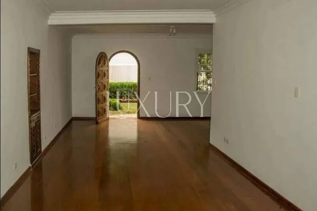 Casa com 2 suítes à venda em Jardim Europa, São Paulo, por R$ 8.600.000 Imagem 15