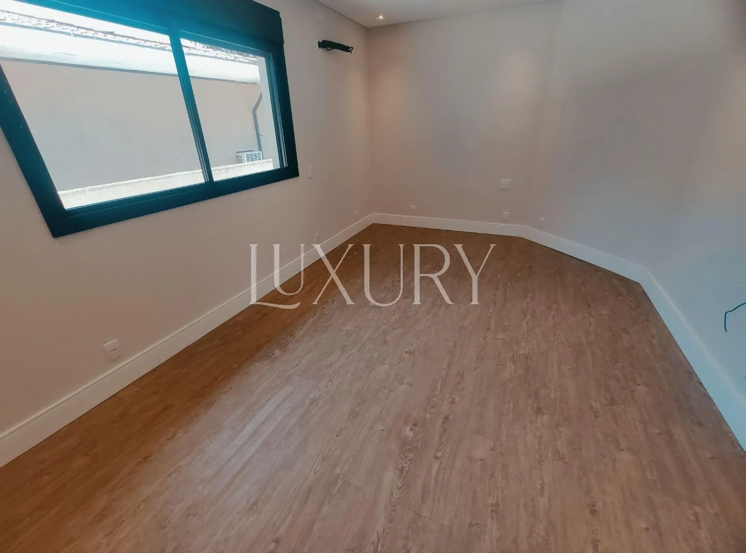 Casa com 2 suítes à venda em Alto De Pinheiros, São Paulo, por R$ 4.390.000 Imagem 31