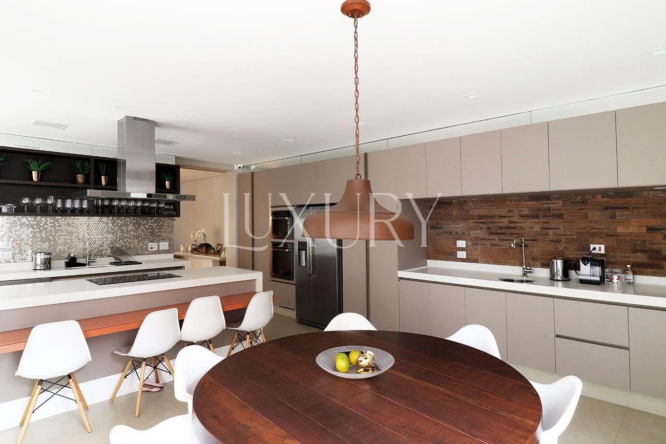 Casa com 4 suítes à venda em Jardim Paulista, São Paulo, por R$ 9.800.000 Imagem 11