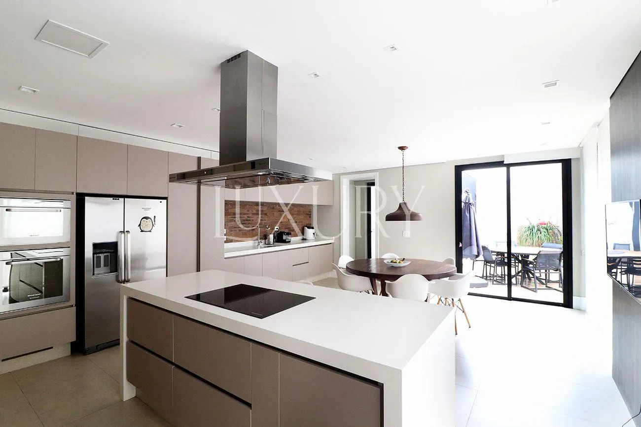 Casa com 4 suítes à venda em Jardim Paulista, São Paulo, por R$ 9.800.000 Imagem 13