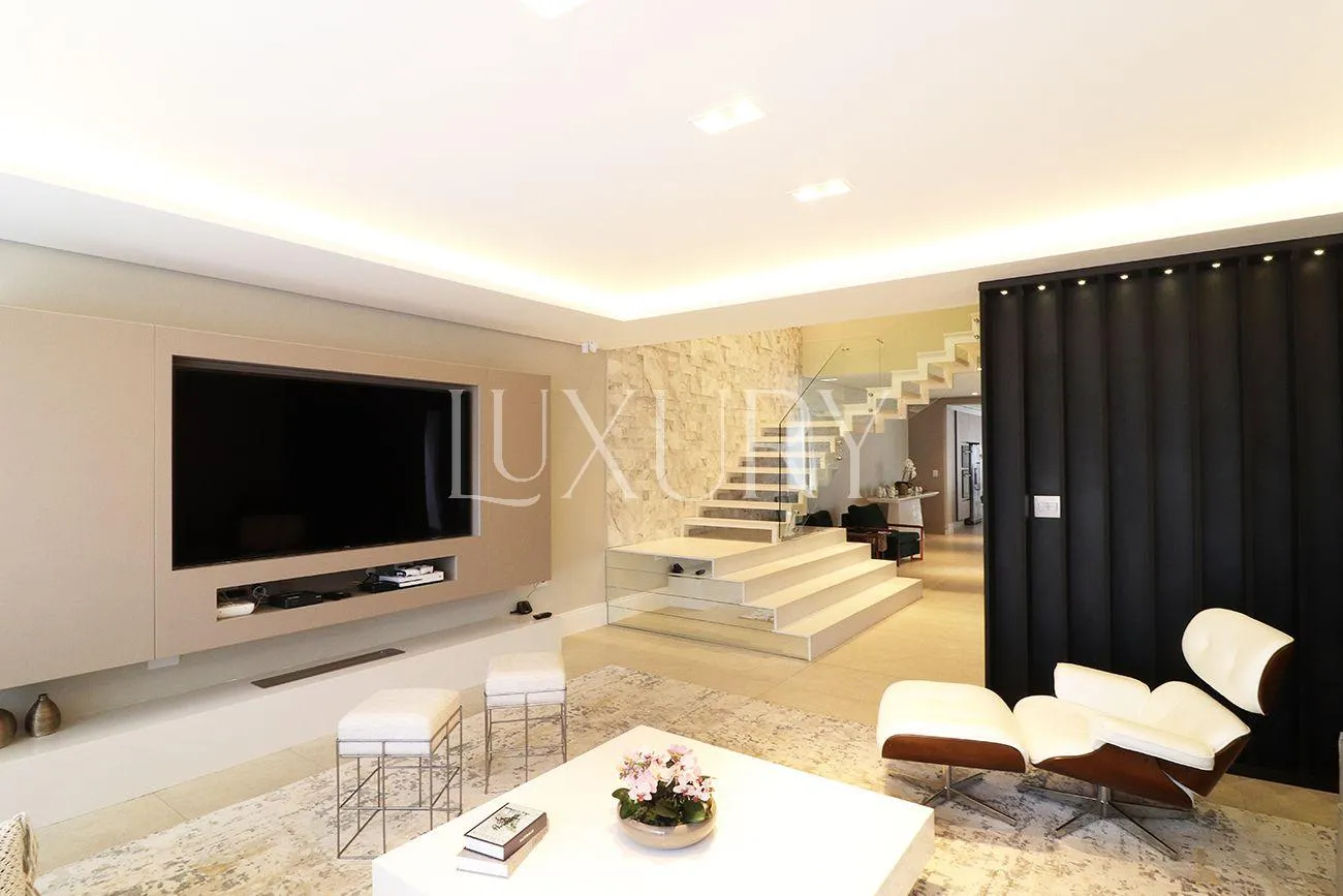 Casa com 4 suítes à venda em Jardim Paulista, São Paulo, por R$ 9.800.000 Imagem 17