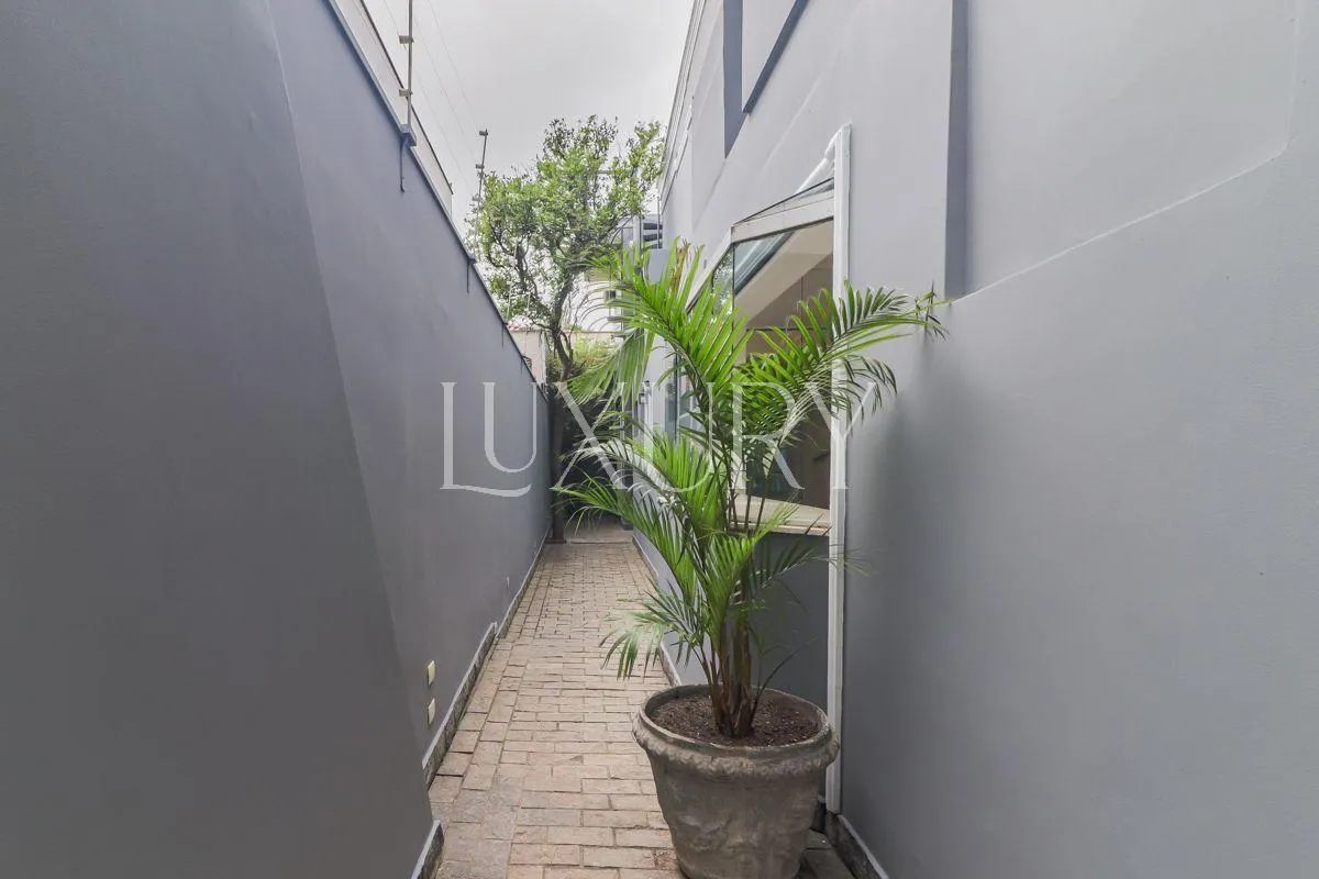 Casa com 4 suítes à venda em Vila Nova Conceição, São Paulo, por R$ 3.200.000 Imagem 6