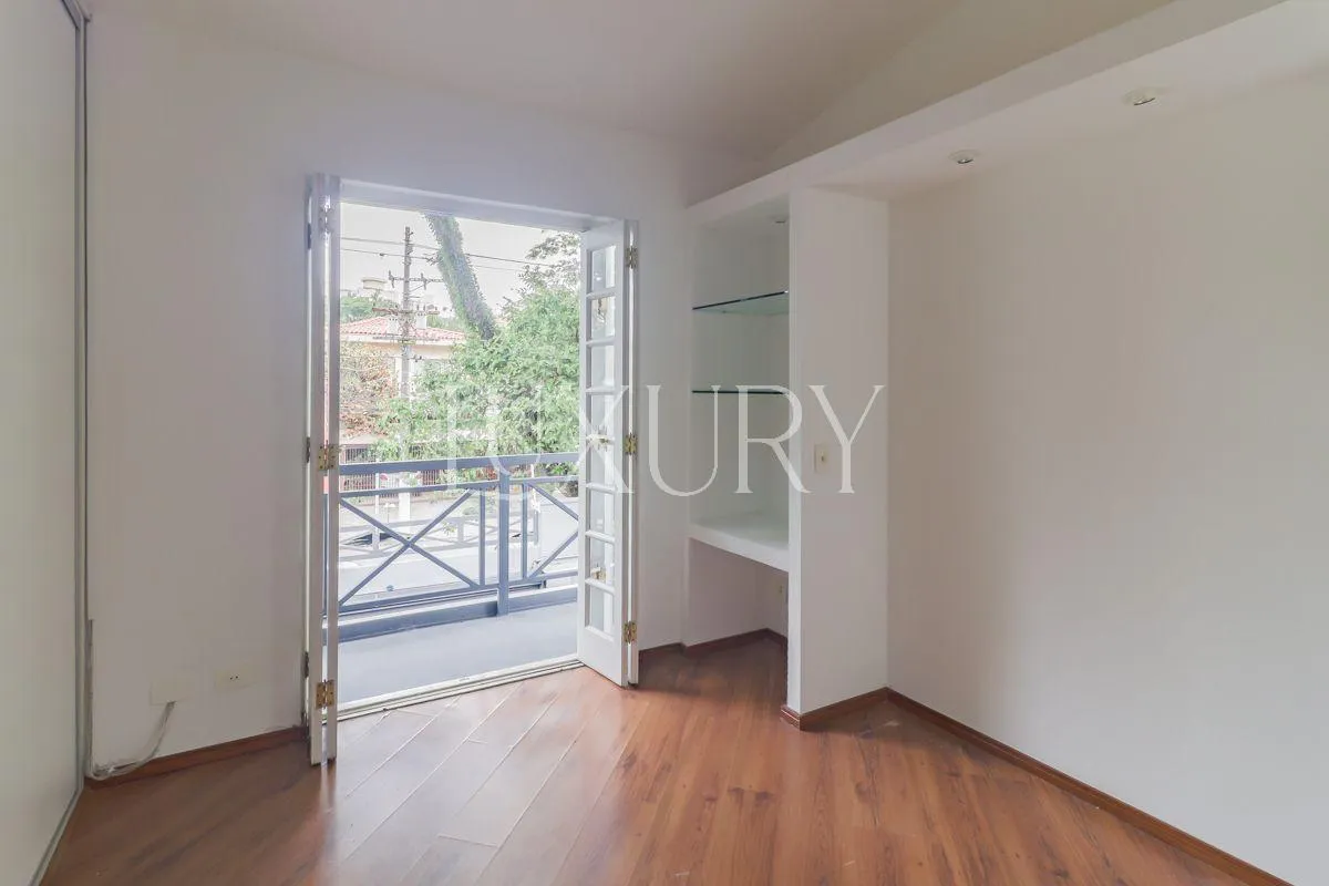 Casa com 4 suítes à venda em Vila Nova Conceição, São Paulo, por R$ 3.200.000 Imagem 12