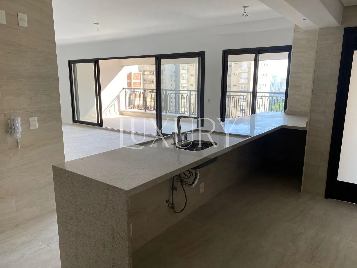 Apartamento com 3 suítes à venda em Perdizes, São Paulo, por R$ 3.200.000 Imagem 2