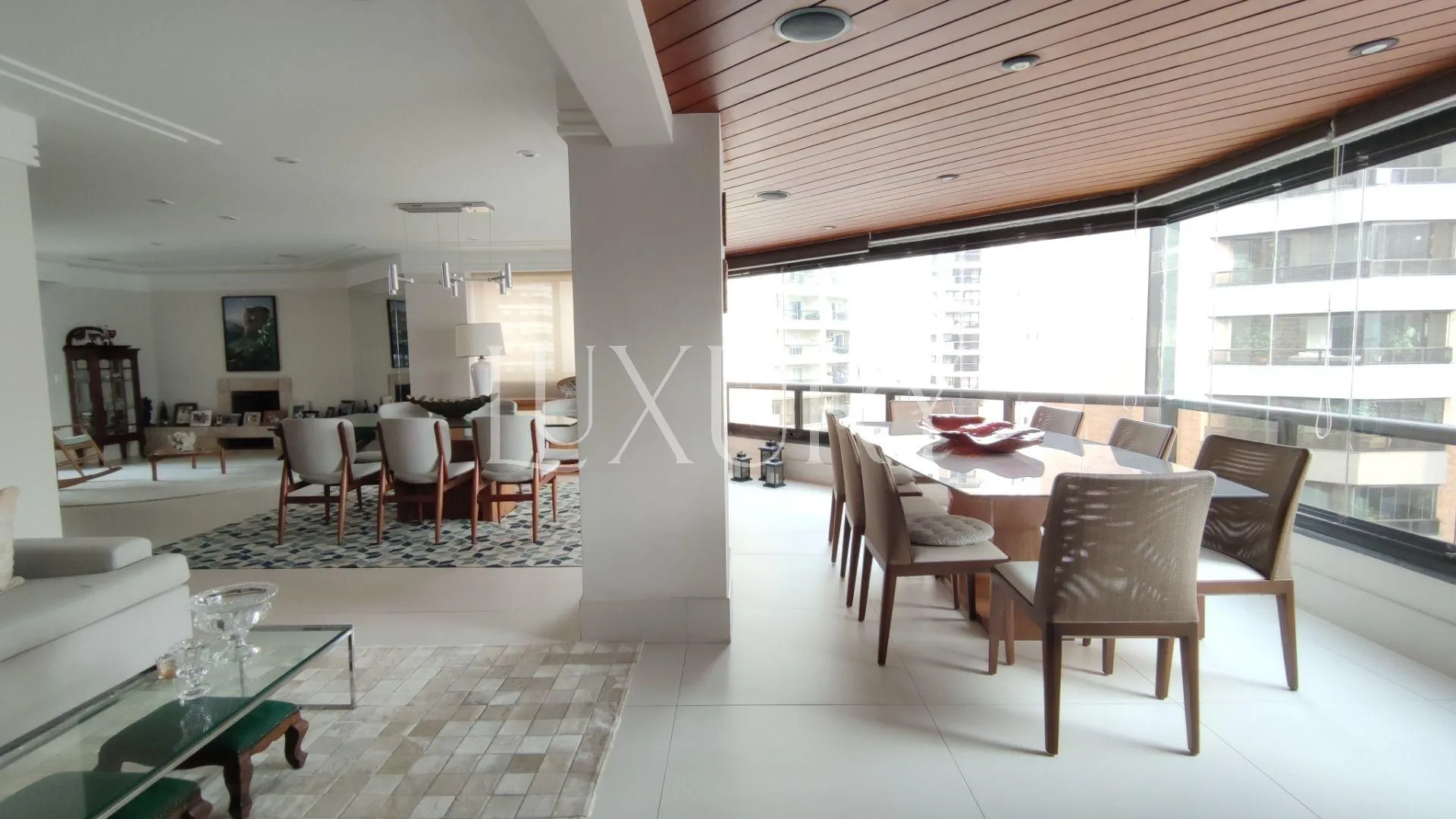 Apartamento com 2 suítes à venda em Perdizes, São Paulo, por R$ 3.000.000