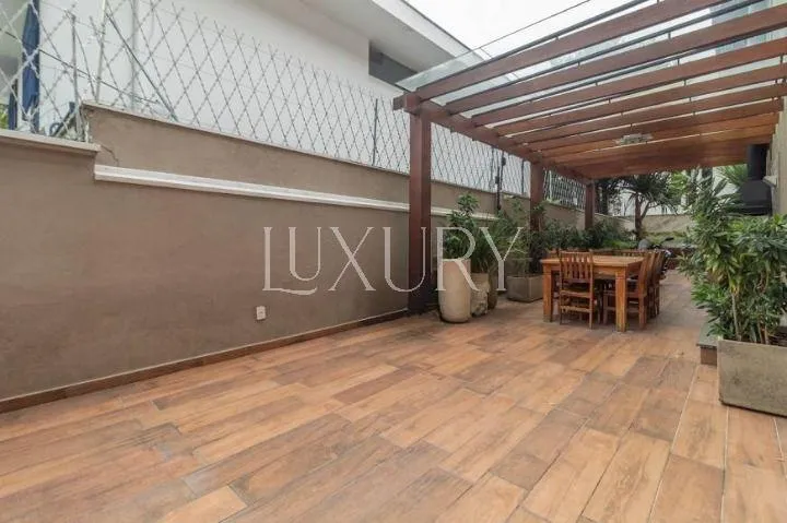 Casa com 4 suítes à venda em Vila Madalena, São Paulo, por R$ 4.290.000 Imagem 36