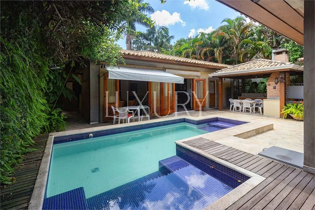 Casa com 3 suítes à venda em Alto de Pinheiros, São Paulo, por R$ 5.990.000 Imagem 15