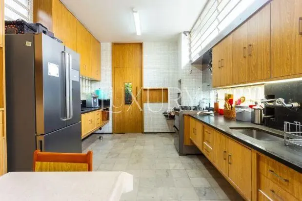 Casa com 3 suítes à venda em Jardim Paulista, São Paulo, por R$ 5.280.000 Imagem 32