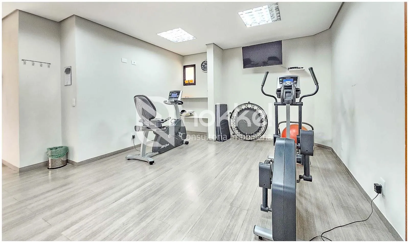 Cobertura com 3 suítes à venda em Vila Nova Conceição, São Paulo, por R$ 5.000.000 Imagem 14