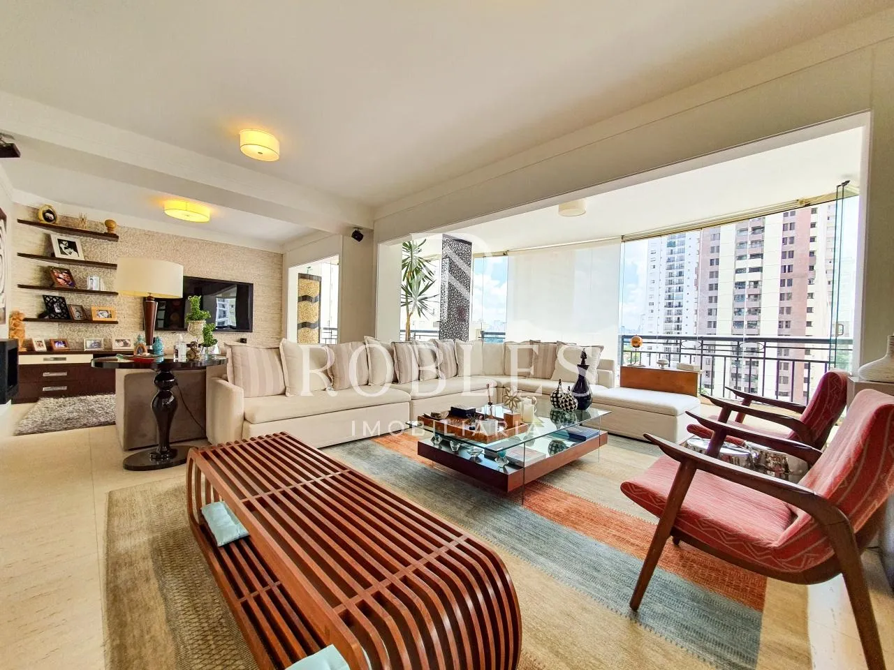 Apartamento com 3 suítes à venda em Cidade Monções, São Paulo, por R$ 3.300.000