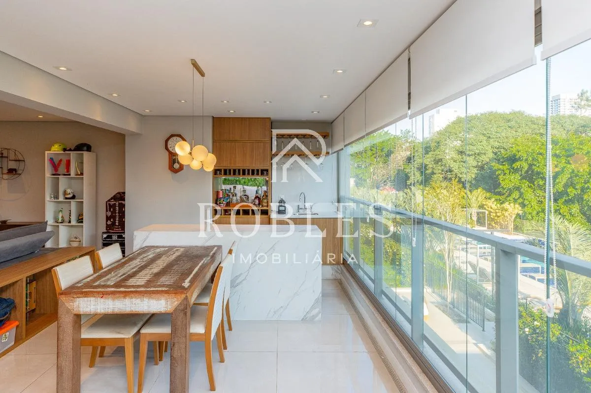 Apartamento com 1 suítes à venda em Chácara Santo Antônio, São Paulo, por R$ 2.685.000