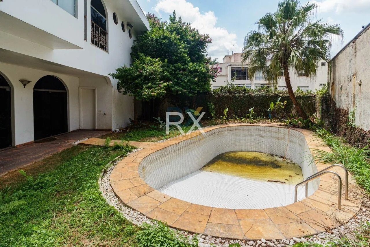Casa com 3 suítes à venda em Pacaembu, São Paulo, por R$ 3.500.000 Imagem 6