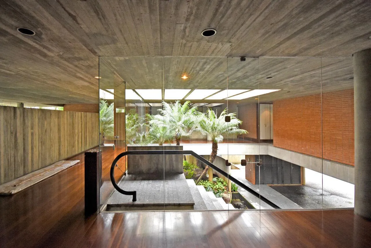 Casa com 4 suítes à venda em Cidade Jardim, São Paulo, por R$ 16.000.000 Imagem 3