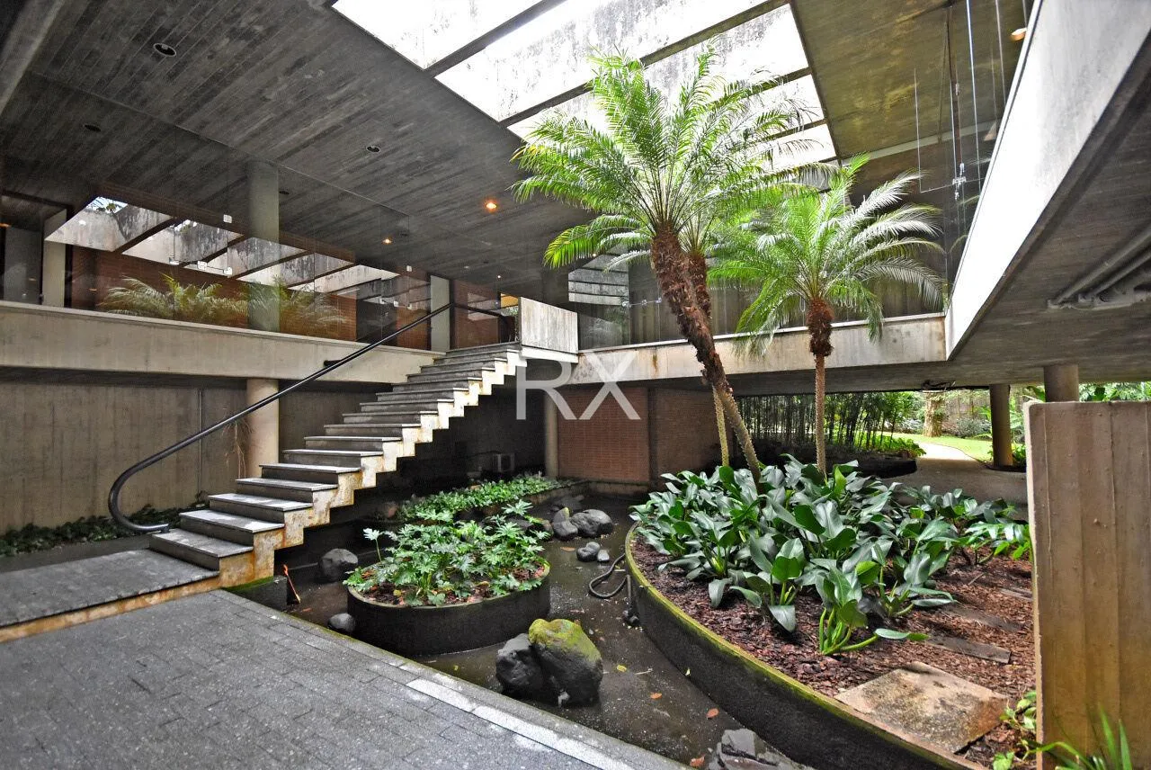 Casa com 4 suítes à venda em Cidade Jardim, São Paulo, por R$ 16.000.000 Imagem 9