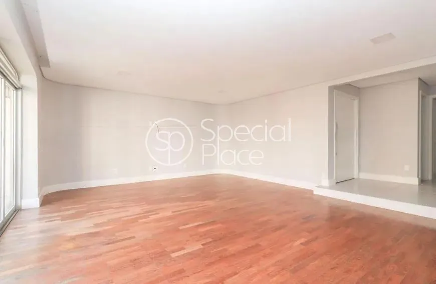 Apartamento com 2 suítes à venda em Jardim América, São Paulo, por R$ 3.400.000 Imagem 8