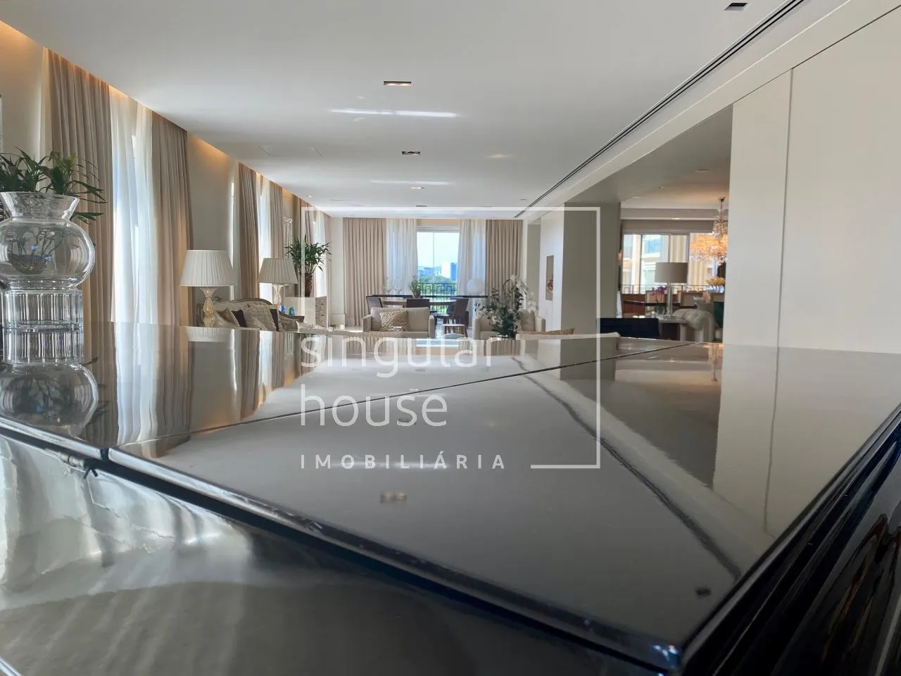 Apartamento com 4 suítes à venda em Jardim Panorama, São Paulo, por R$ 40.000.000 Imagem 9