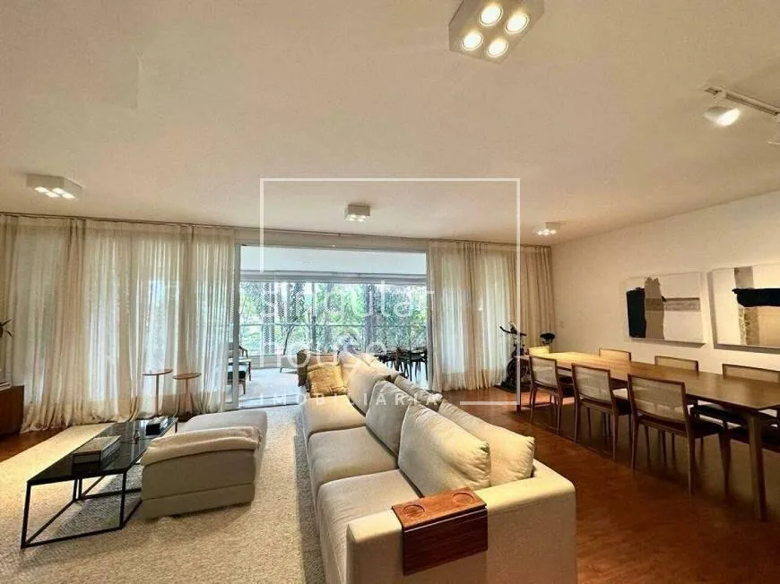 Apartamento com 3 suítes à venda em Campo Belo, São Paulo, por R$ 4.770.000 Imagem 2