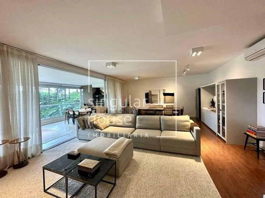Apartamento com 3 suítes à venda em Campo Belo, São Paulo, por R$ 4.770.000 Imagem 3