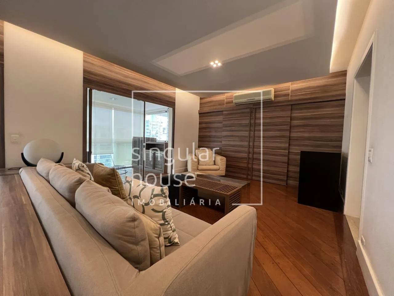 Apartamento com 2 suítes à venda em Moema, São Paulo, por R$ 3.400.000 Imagem 2