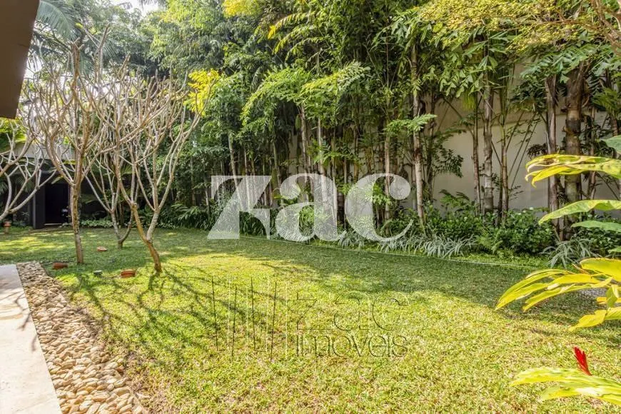 Casa com 4 suítes à venda em Jardim Europa, São Paulo, por R$ 30.000.000 Imagem 19
