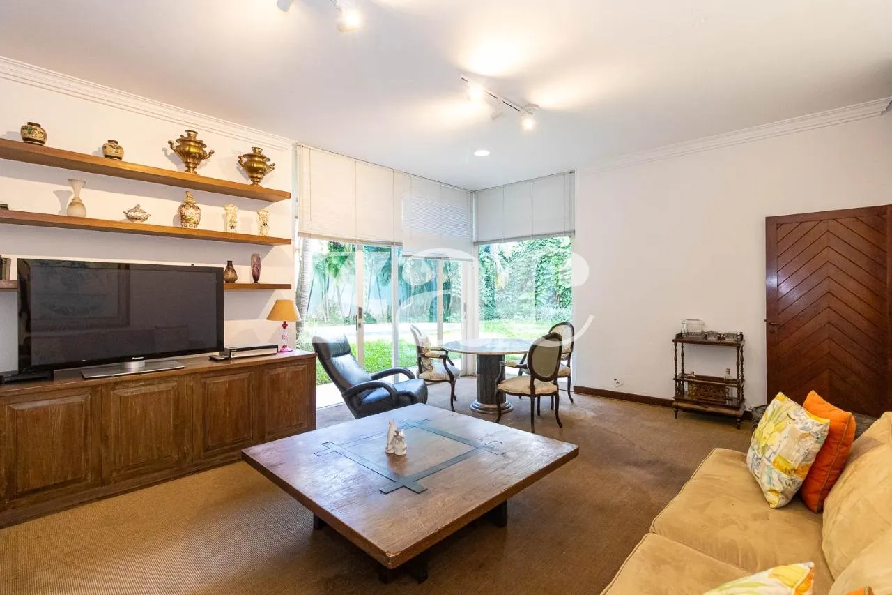 Casa com 5 suítes à venda em Jardim Europa, São Paulo, por R$ 22.000.000 Imagem 7