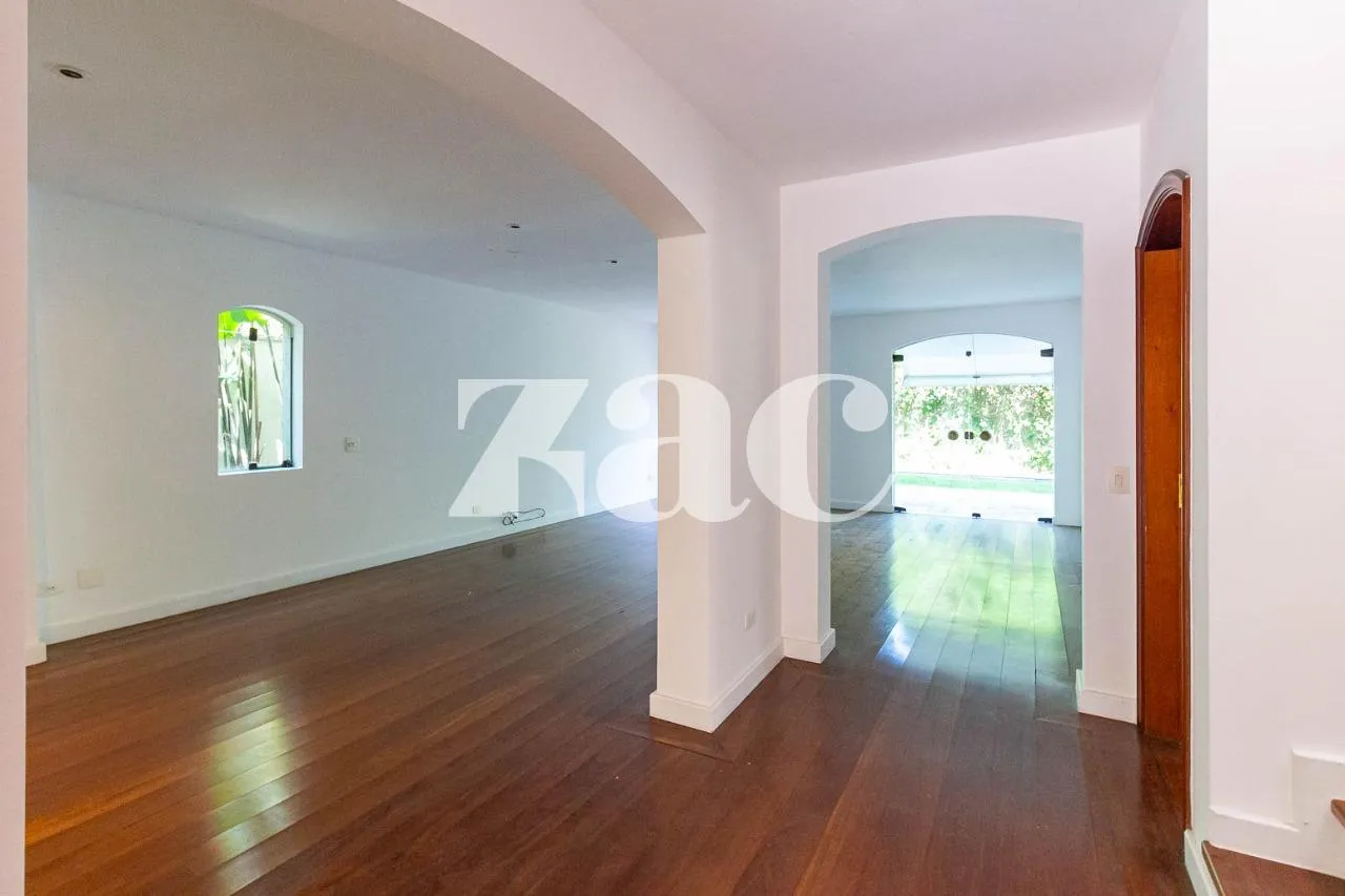 Casa com 4 suítes à venda em Alto De Pinheiros, São Paulo, por R$ 3.900.000 Imagem 10