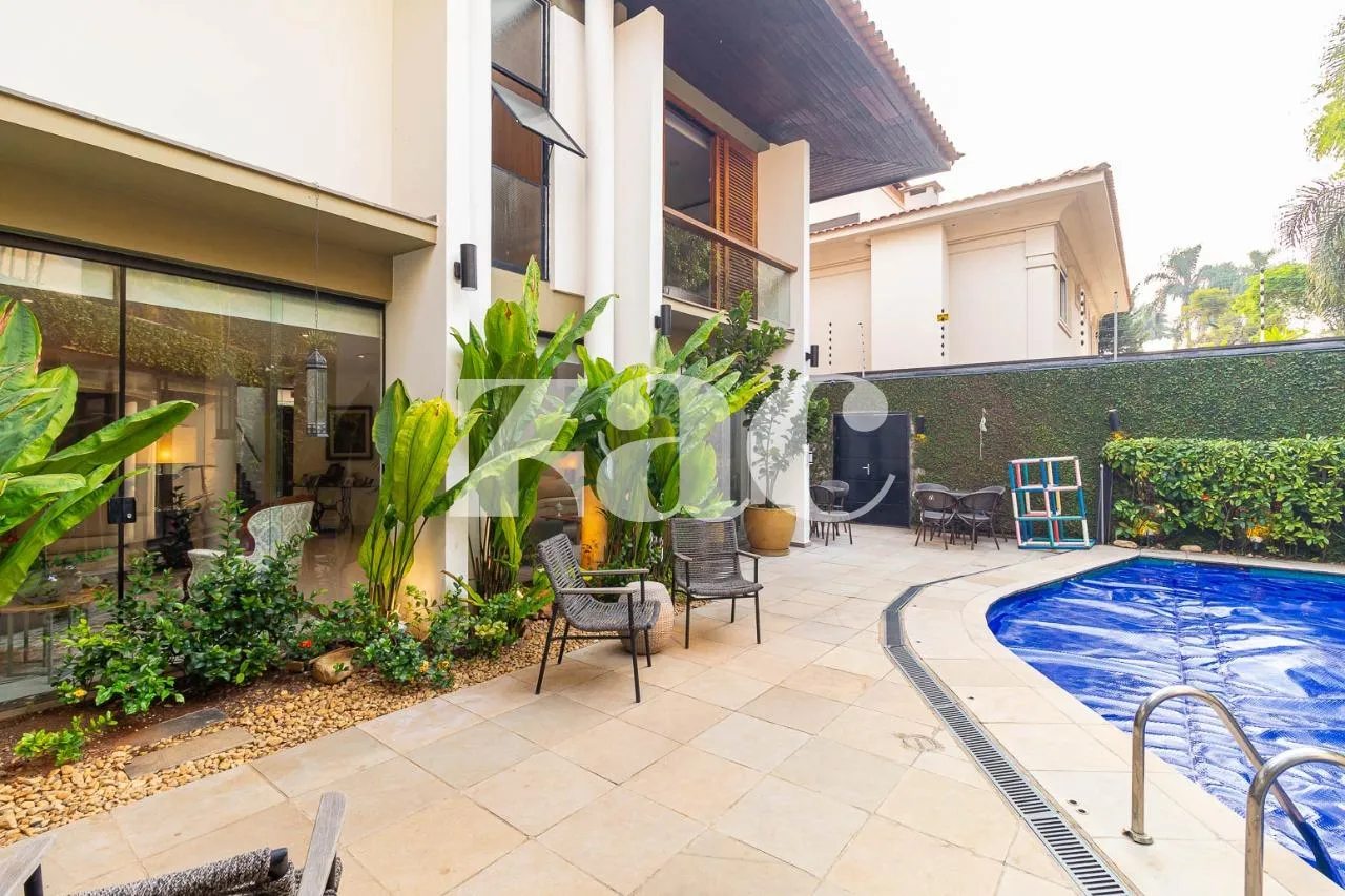 Casa com 5 suítes à venda em Alto De Pinheiros, São Paulo, por R$ 5.500.000 Imagem 10