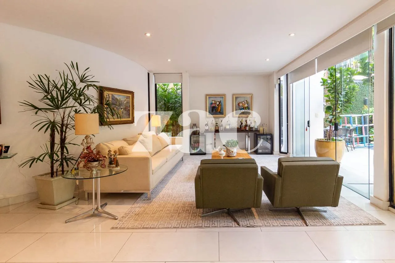 Casa com 5 suítes à venda em Alto De Pinheiros, São Paulo, por R$ 5.500.000 Imagem 14