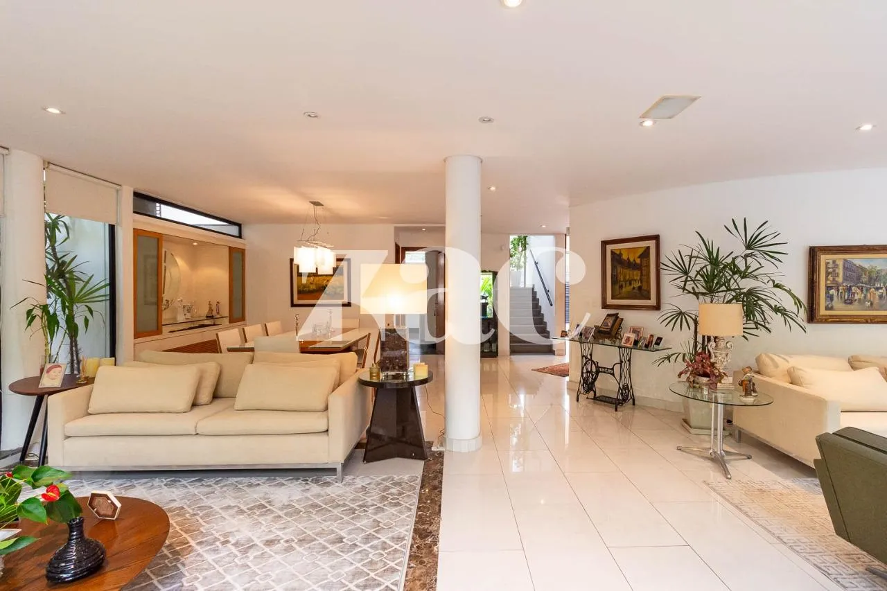 Casa com 5 suítes à venda em Alto De Pinheiros, São Paulo, por R$ 5.500.000 Imagem 19