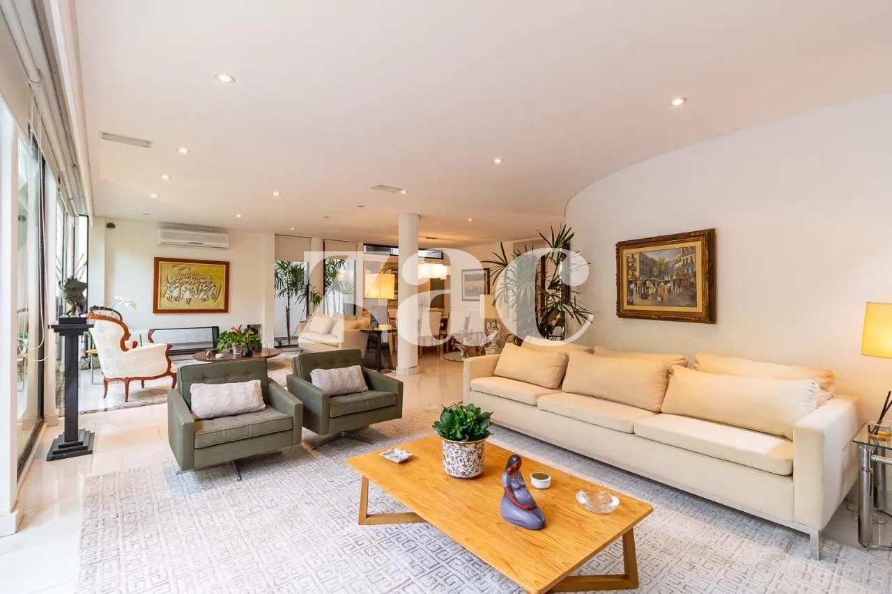 Casa com 5 suítes à venda em Alto De Pinheiros, São Paulo, por R$ 5.500.000 Imagem 17